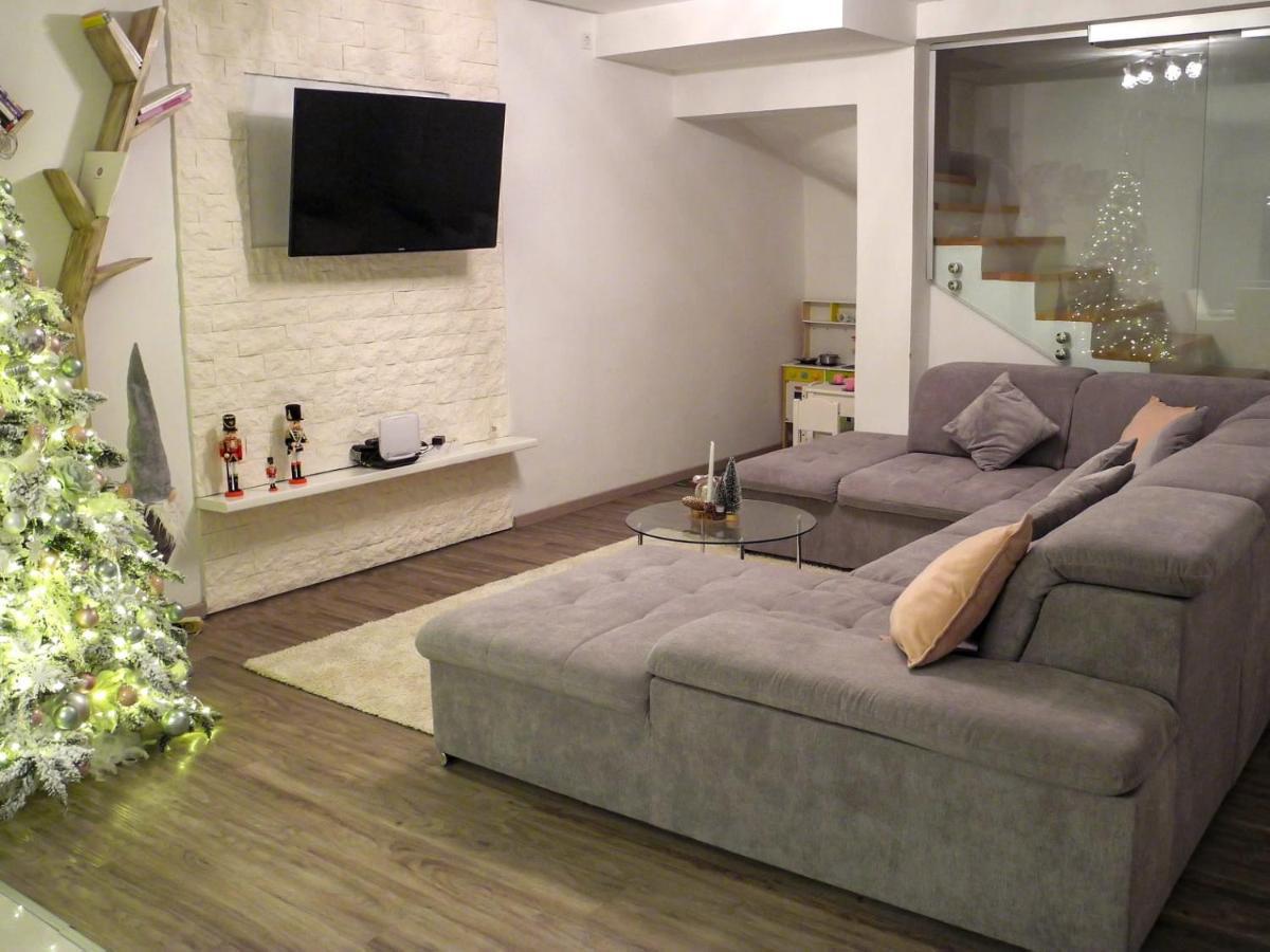 Apartment Mare Vodice Esterno foto