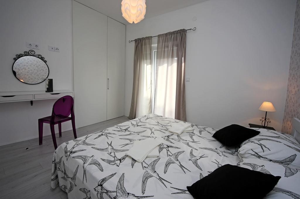 Apartment Mare Vodice Esterno foto