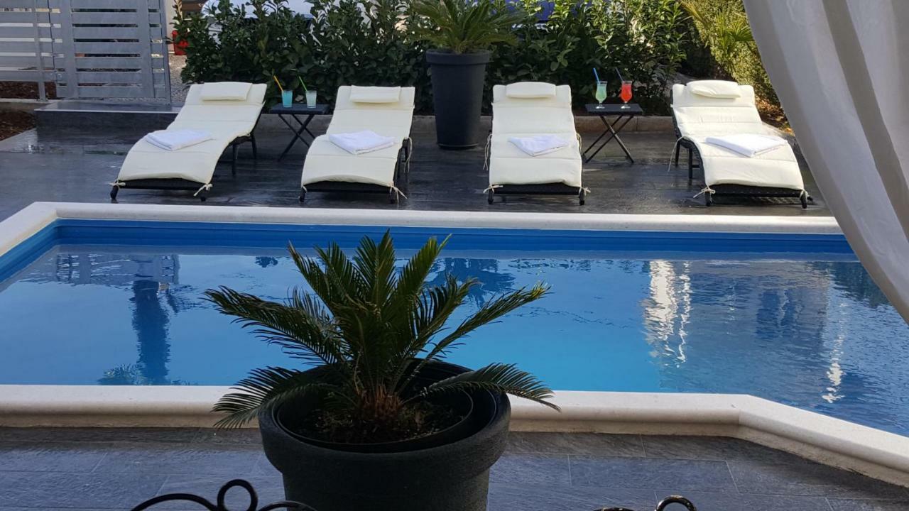 Apartment Mare Vodice Esterno foto