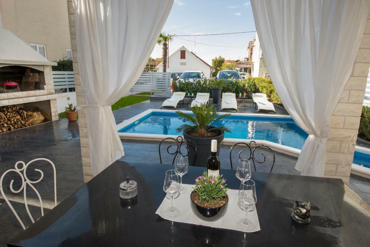 Apartment Mare Vodice Esterno foto