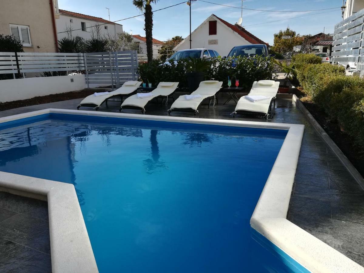 Apartment Mare Vodice Esterno foto