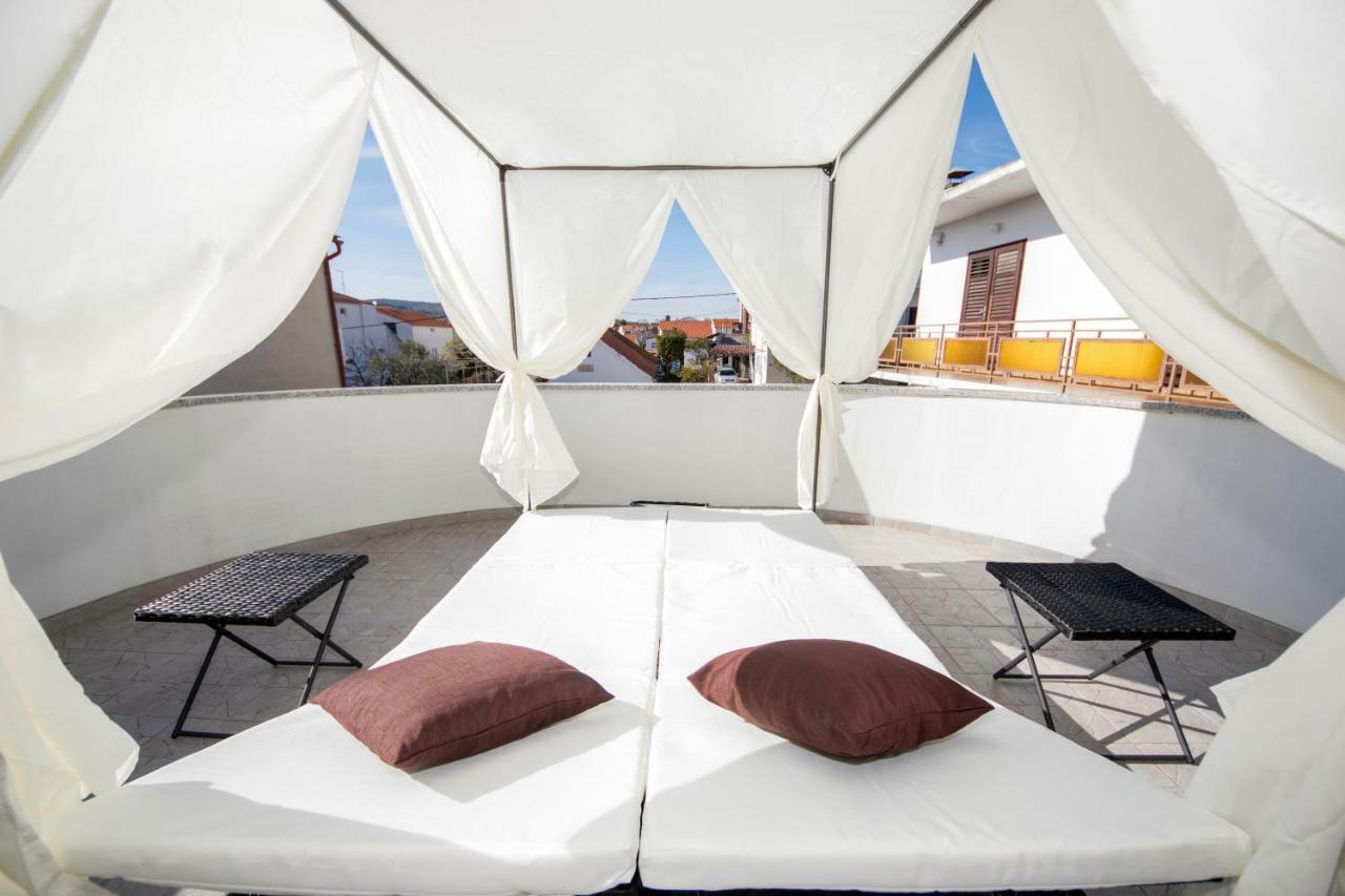 Apartment Mare Vodice Esterno foto